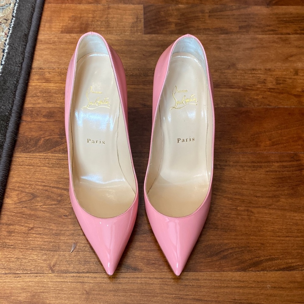 Never worn! Christian Louboutin Pigalle Follies